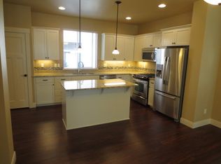 14337 SW Burlwood Ln, Beaverton, OR 97005