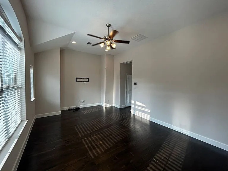 2775 Yellow Jasmine Ln — Photo 29
