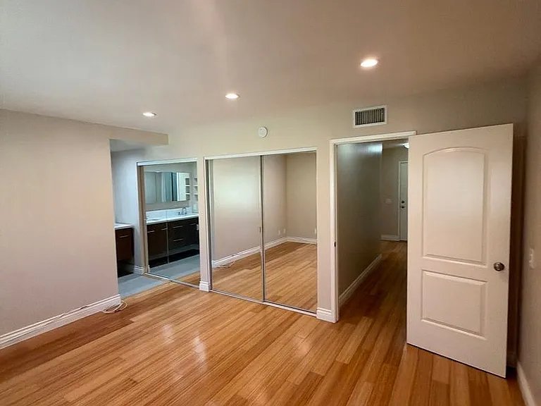 927 Redlen Ave — Photo 63