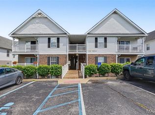 1121 Saravalle Dr, Saint Peters, MO 63376