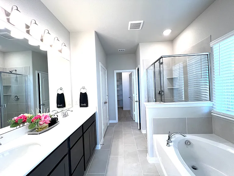 3305 Cross Shore Dr — Photo 10