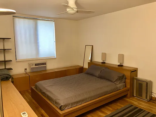 Rented by Century 21 New Golden Age Realty | media 18