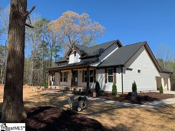 2nd image of 43 Glenwood Ln