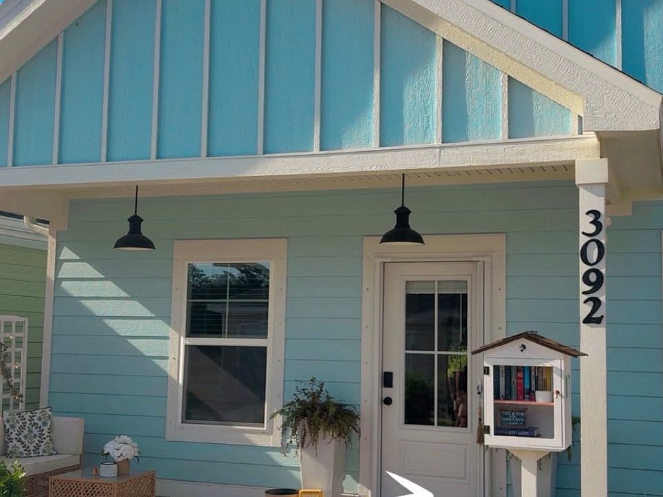 1st image of 3092 Straz Cir #3092