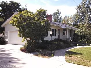 4358 52nd St SW, Wyoming, MI