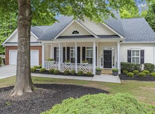 106 Avondale Cir, Newnan, GA 30265