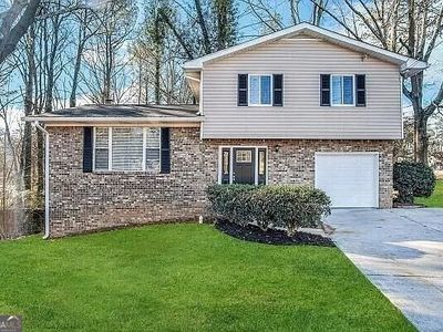 2910 Jerome Rd, Atlanta, GA, 30349