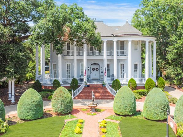 623 E Main St, New Iberia, LA 70560