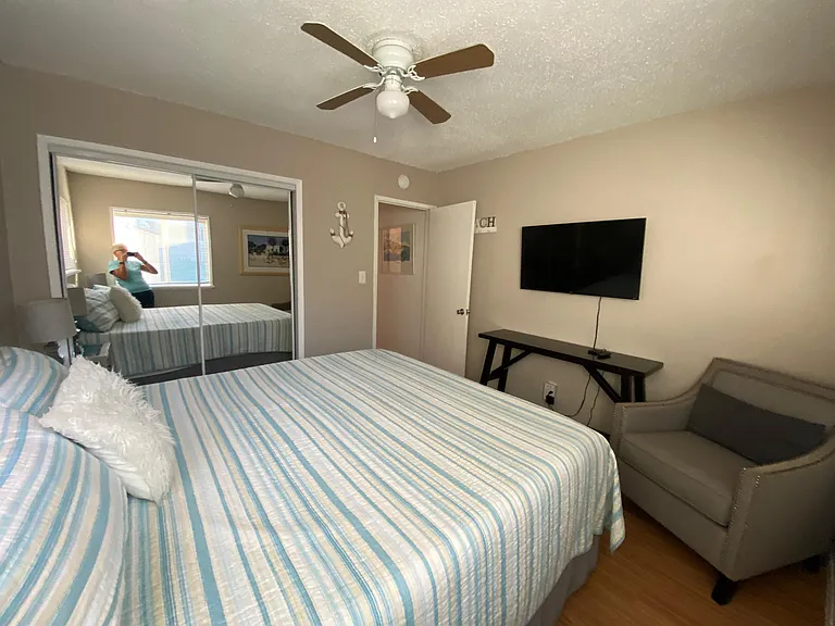 1159 Montauk Ln — Photo 12