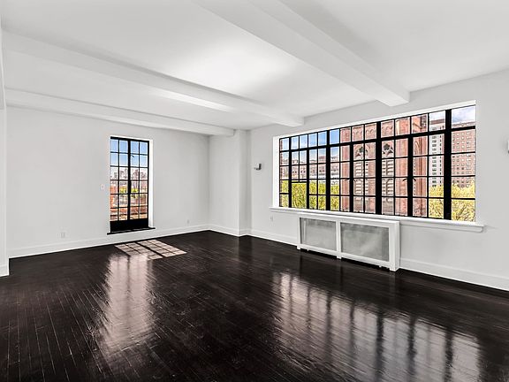 4th image of 433 W 21st St APT 11A