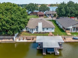 303 Bahama Ct, Granbury, TX 76048