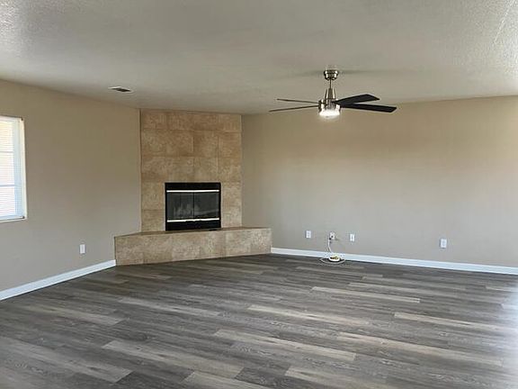 3rd image of 20549 85th St