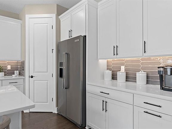 6th image of this home