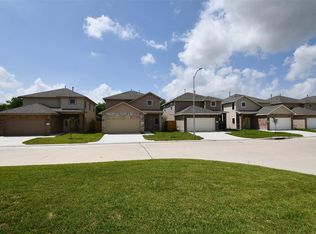 2803 Topiary Ln, Houston, TX 77014