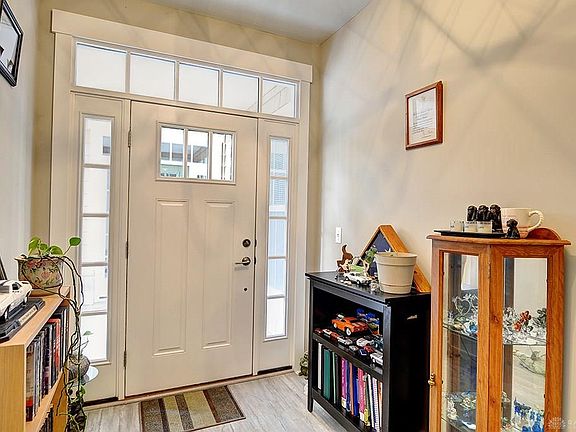 2nd image of 4454 Cottage Park Dr