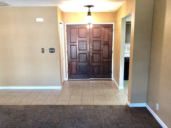 2nd image of 2136 N Woodridge Way