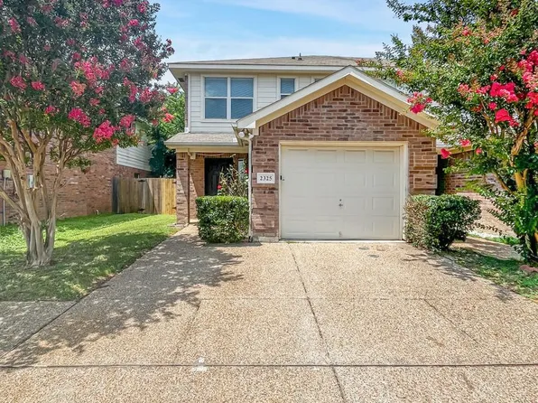 2325 Kingsway Dr, Arlington, TX 76012