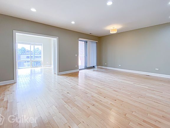 5th image of 1653 N Western Ave #2