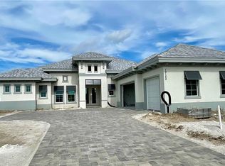 19086 Wildblue Blvd, Fort Myers, FL 33913