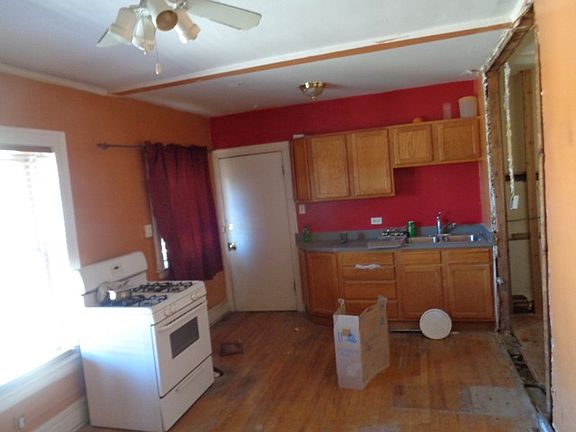 5th image of 8 N 3rd Ave APT 2S