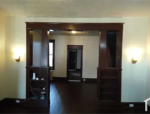 4 bed, 1110 sqft, $1,500 — Photo 2