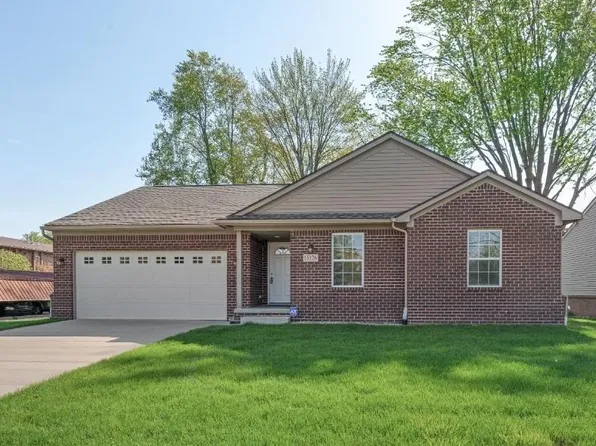 15126 Brookfield St, Livonia, MI 48154