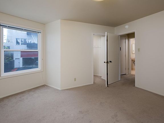 3rd image of 359 Green St APT B