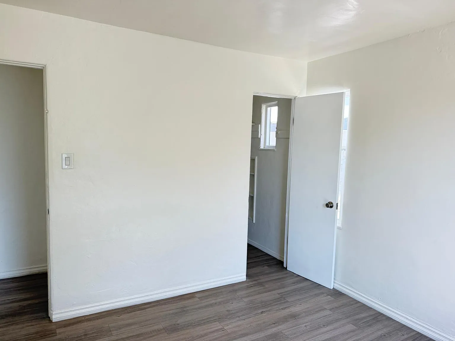 1 bed, 450 sqft, $2,099 — Photo 4