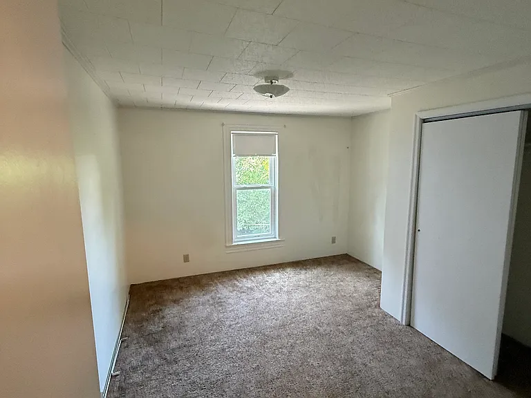 444 Pifer St — Photo 7