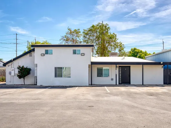 1432 Page Ct, Modesto, CA 95354