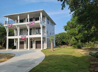 316 Channel Dr, Emerald Isle, NC 28594