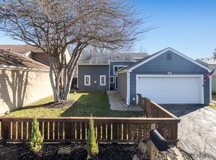 821 Crossbridge Ct, Avon, IN 46123