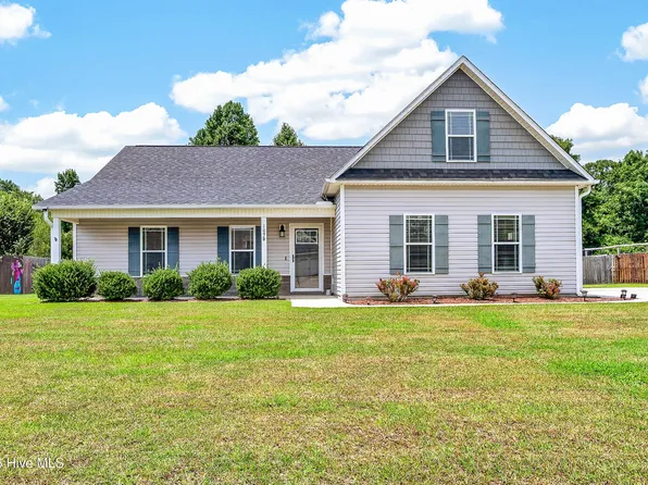 109 Pembury Way, Richlands, NC 28574