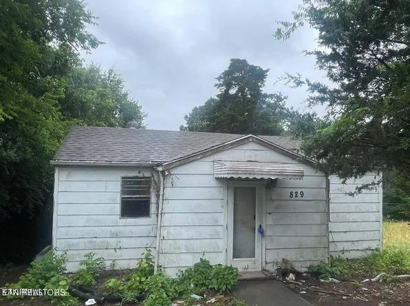 829 W Woodland Ave NW, Knoxville, TN 37921