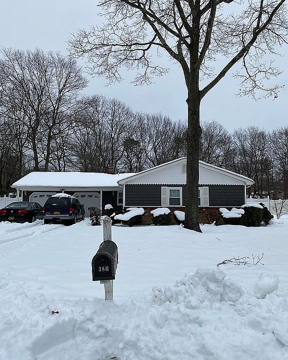 2nd image of 386 Avondale Dr