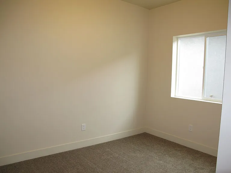 431 San Juan St — Photo 14