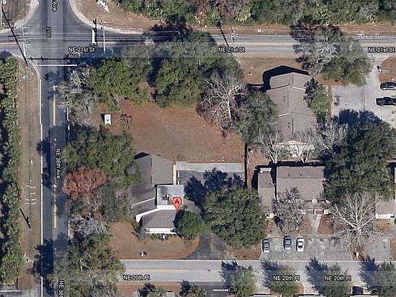 2nd image of 3601 NE 20th Pl