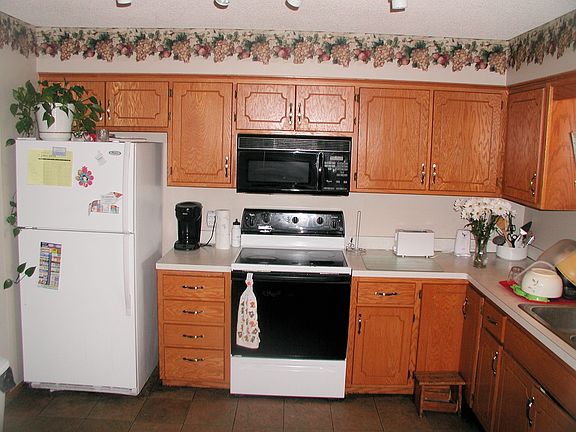 3rd image of 2602 93rd Way N