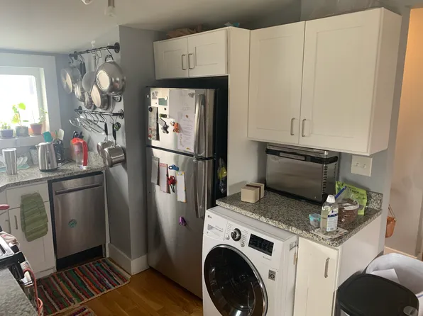 288 Beacon St #2, Somerville, MA 02143