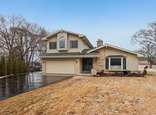 11714 N Annette Ave, Mequon, WI 53092