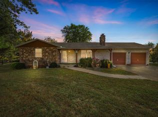 1218 Adams Rd, Bonne Terre, MO 63628