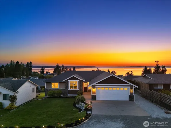 215 Burke Drive, Camano Island, WA 98282