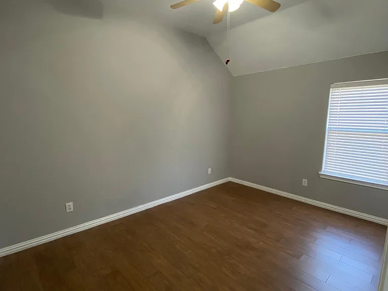 1720 Hackberry Branch Dr — Photo 16