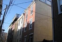1st image of 710 S Darien St