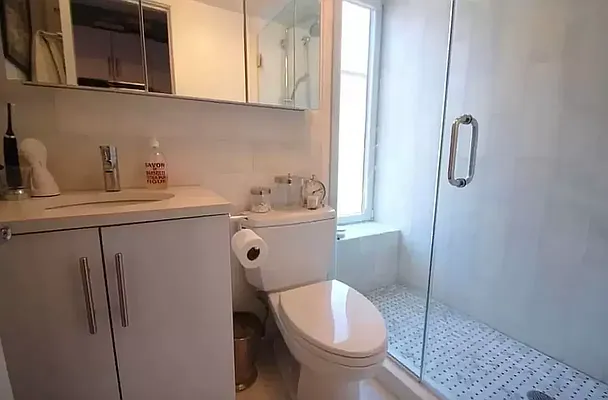 Rented by REAL New York | media 7