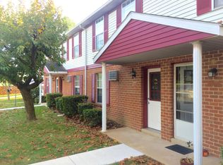 241 W Walnut St, Yoe, PA 17313