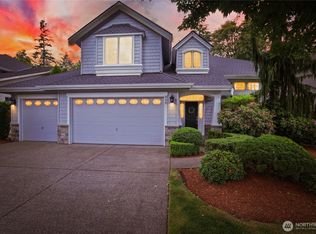 916 275th Pl SE, Sammamish, WA 98075