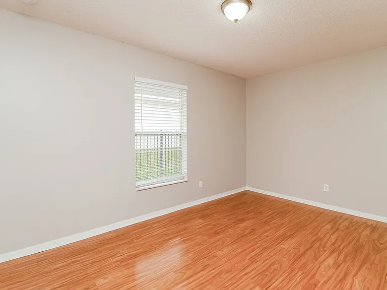 1923 Southern Oak Loop — Photo 12