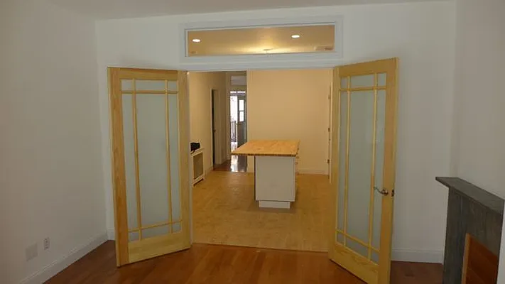 Rented by Garfield Realty  | media 36