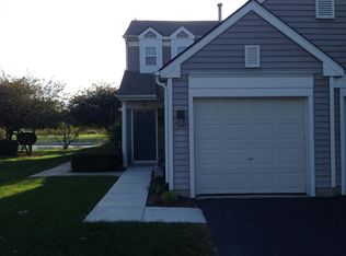 2451 Sheehan Dr UNIT 202, Naperville, IL 60564